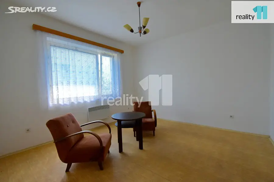 Prodej  rodinného domu 462 m², pozemek 1 910 m², Fügnerova, Pardubice - Rosice