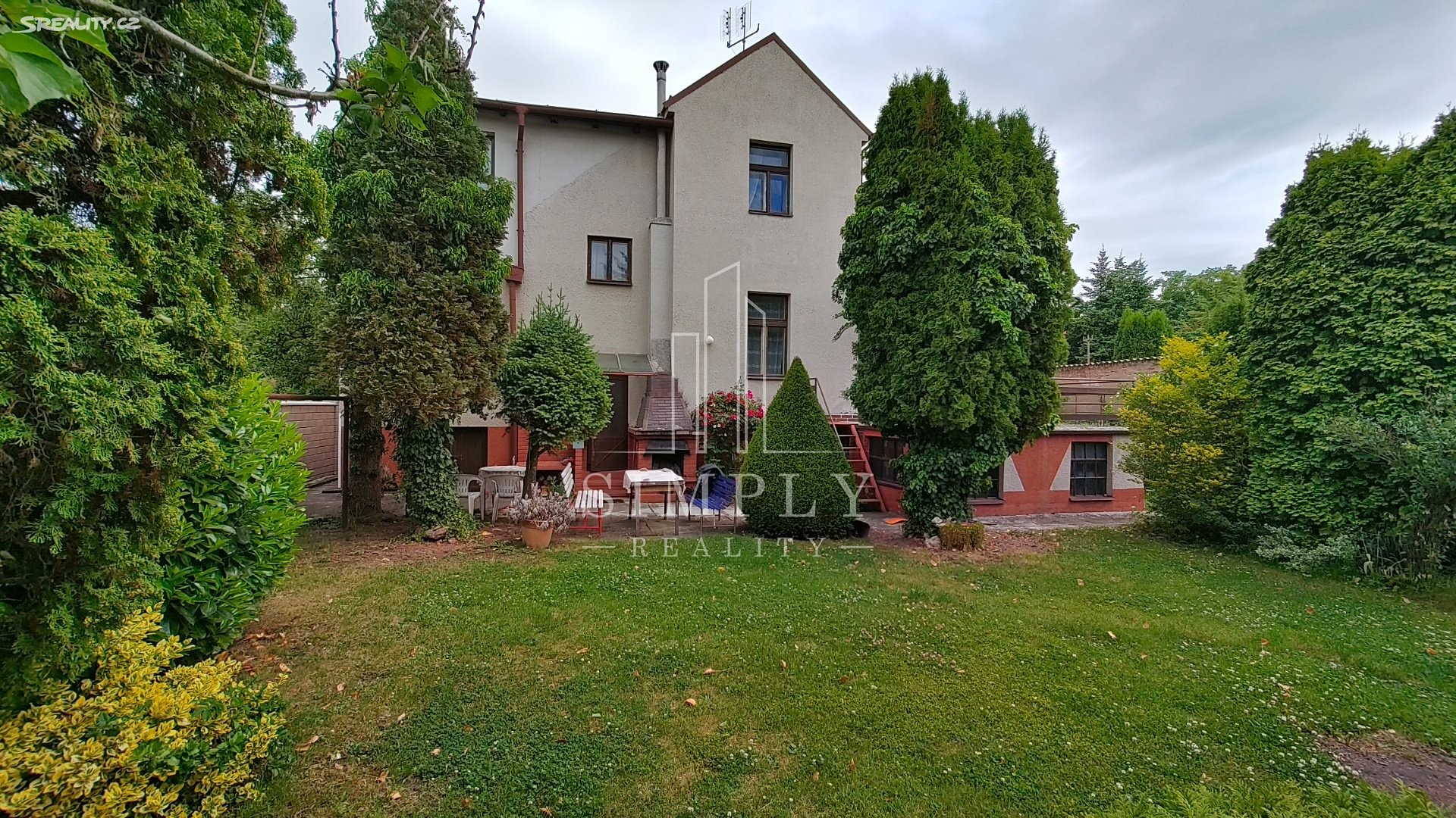 Prodej  rodinného domu 411 m², pozemek 752 m², Poděbrady, okres Nymburk