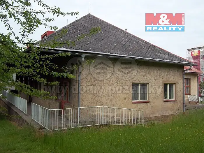 Prodej  rodinného domu 500 m², pozemek 2 400 m², Police nad Metují, okres Náchod