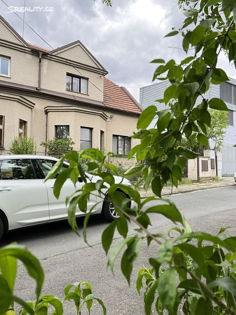 Prodej  rodinného domu 150 m², pozemek 255 m², Churnajevova, Praha 4 - Modřany