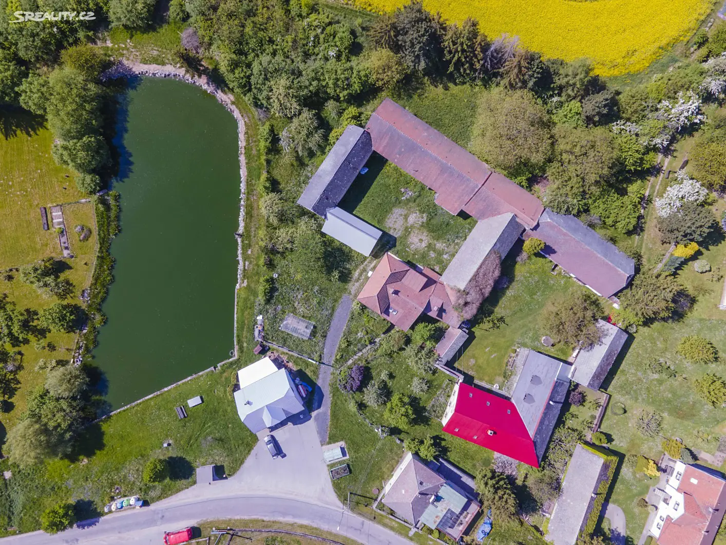 Prodej  rodinného domu 240 m², pozemek 3 237 m², Prosetín - Malinné, okres Chrudim