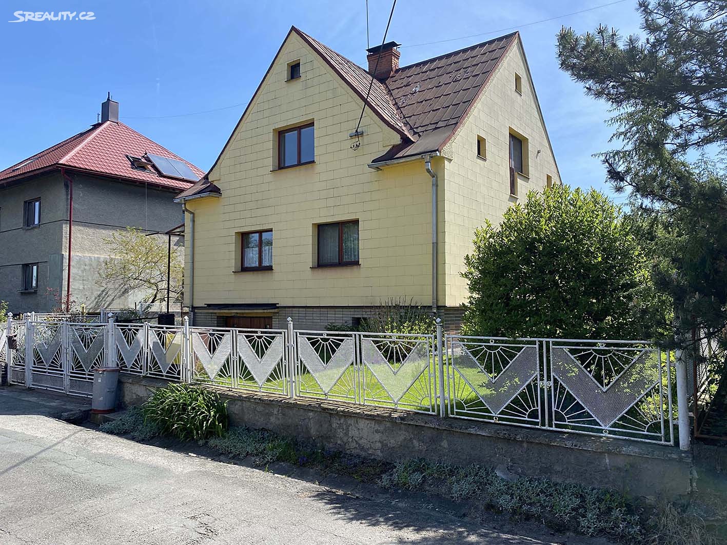 Prodej  rodinného domu 200 m², pozemek 1 023 m², Pržno, okres Frýdek-Místek