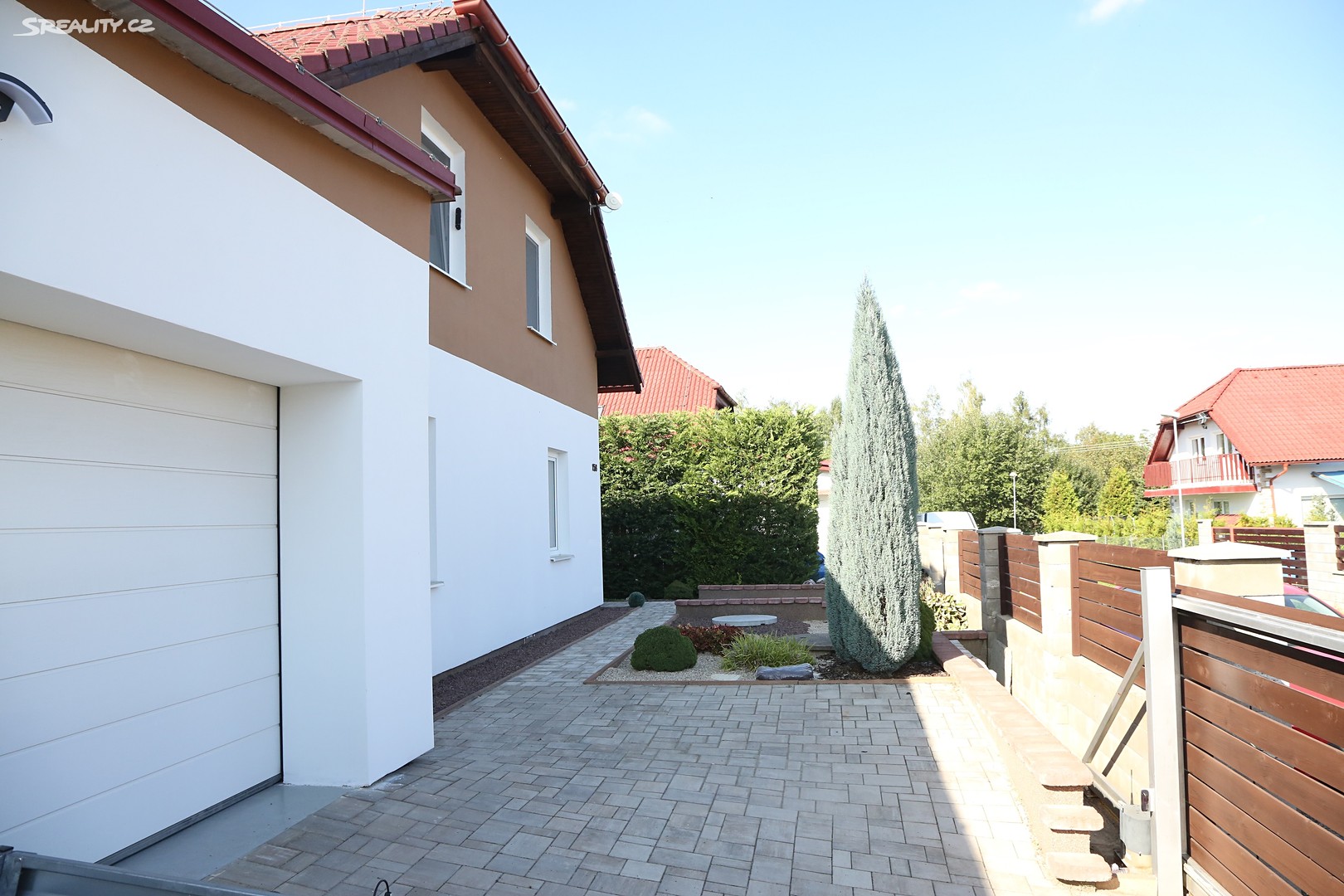 Prodej  rodinného domu 290 m², pozemek 753 m², Úvaly, okres Praha-východ