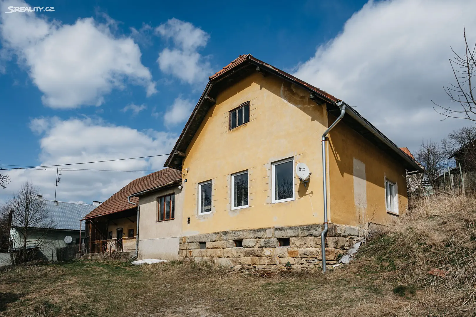 Prodej  rodinného domu 140 m², pozemek 2 512 m², Valašské Klobouky - Mirošov, okres Zlín