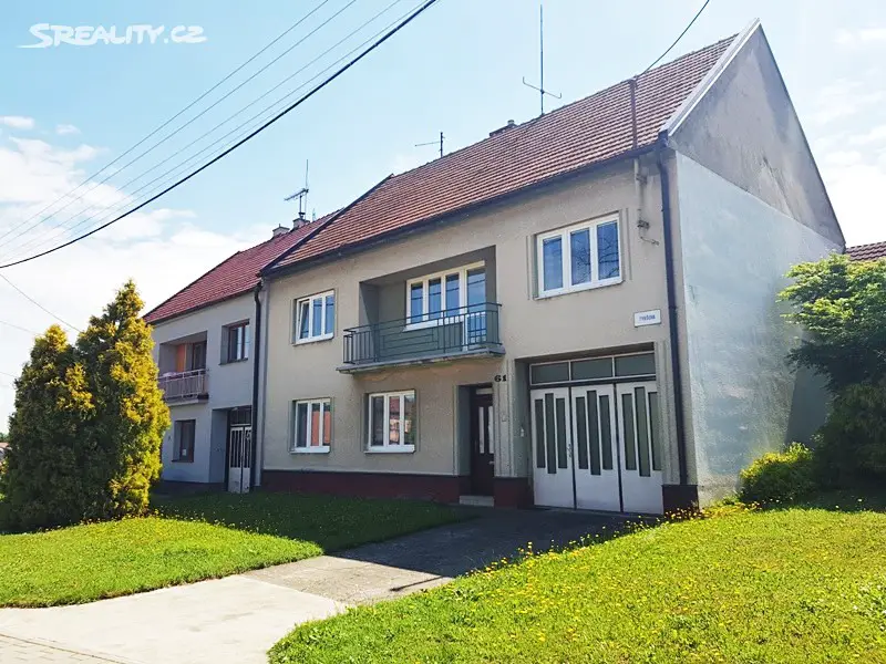 Prodej  rodinného domu 240 m², pozemek 2 237 m², Vlčnov, okres Uherské Hradiště