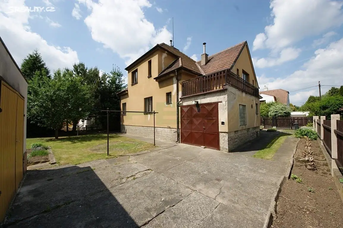Prodej  vícegeneračního domu 280 m², pozemek 651 m², Buchlovská, Praha 9 - Letňany