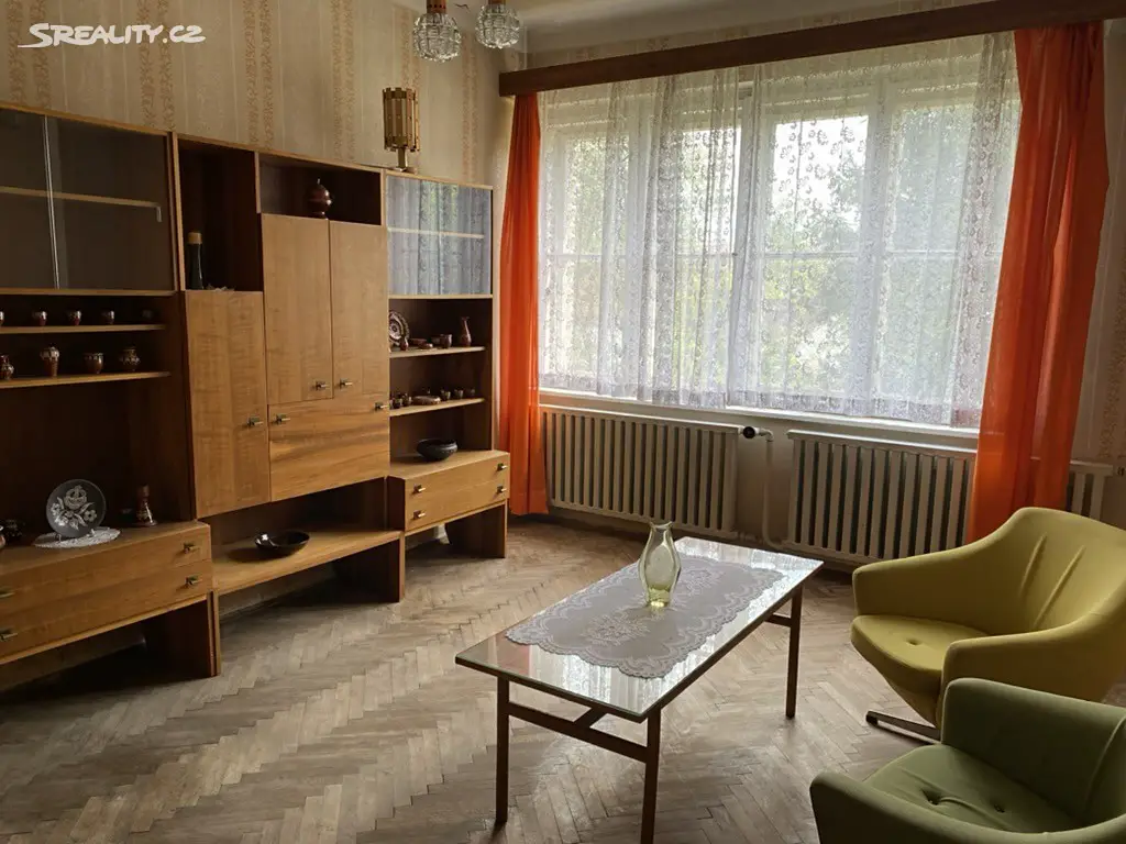 Prodej  vily 234 m², pozemek 1 155 m², Jarmily Glazarové, Klimkovice