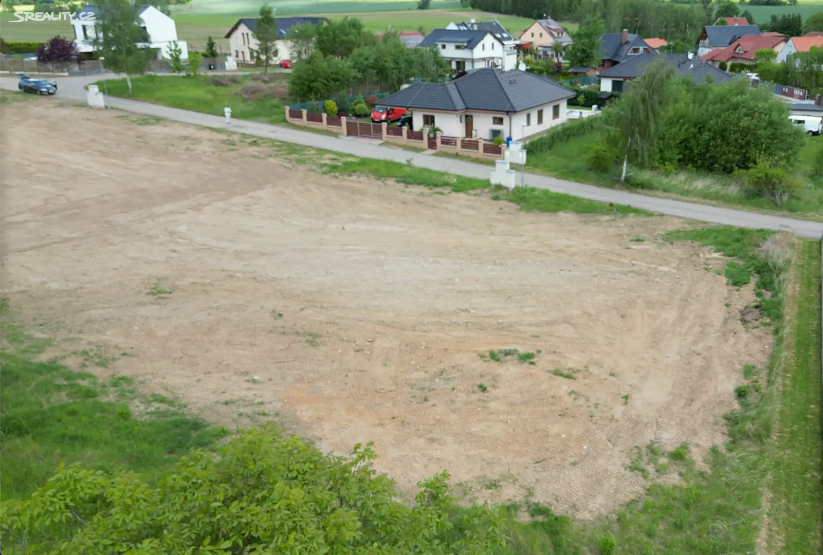 Prodej  stavebního pozemku 1 324 m², Kostelec u Křížků, okres Praha-východ