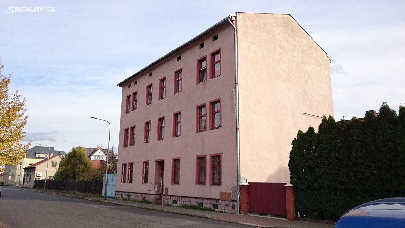 Pronájem bytu 1+1 32 m², Obránců míru, Ostrava - Vítkovice