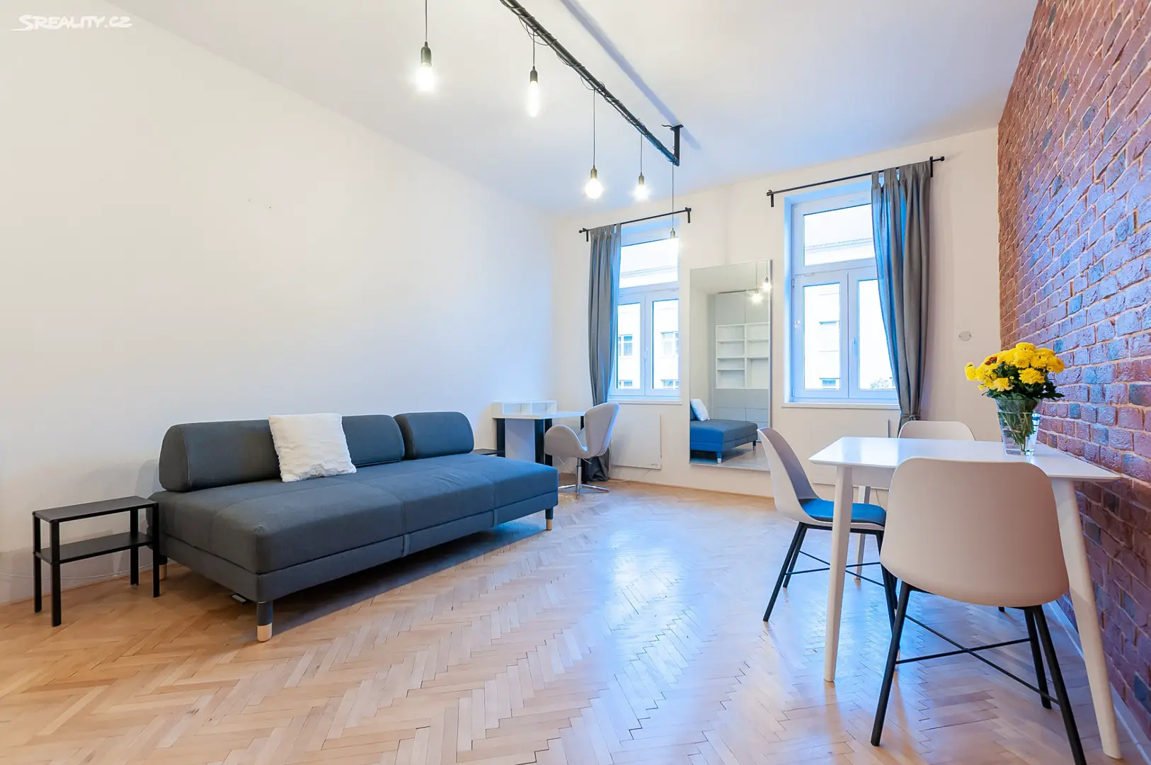 Pronájem bytu 1+1 37 m², Osadní, Praha 7 - Holešovice