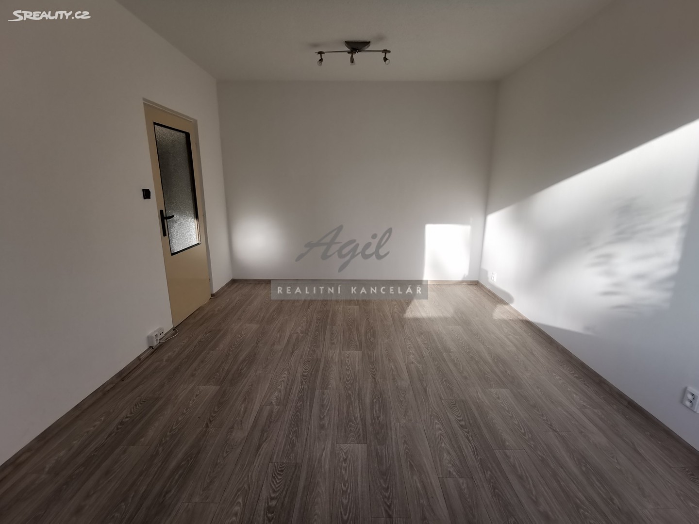 Pronájem bytu 1+1 34 m², Šlapanice, okres Brno-venkov