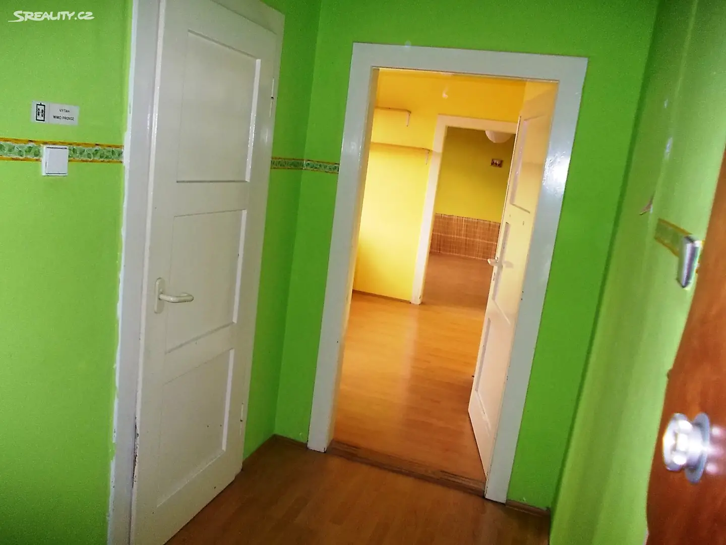 Pronájem bytu 1+1 45 m² (Podkrovní), U Vlastního krbu, Teplice - Trnovany