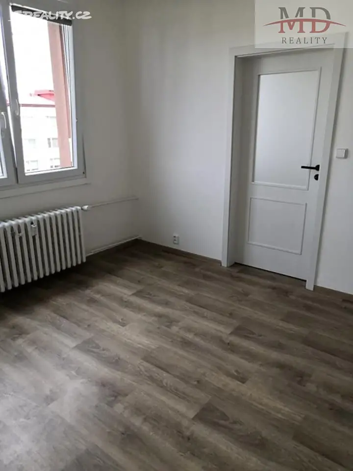 Pronájem bytu 1+1 36 m², Višňová, Ústí nad Labem - Severní Terasa