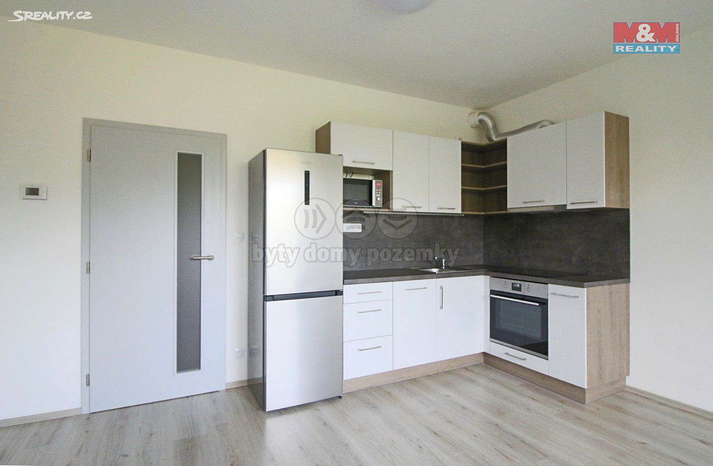 Pronájem bytu 1+kk 38 m², Jana Masaryka, Hradec Králové - Nový Hradec Králové