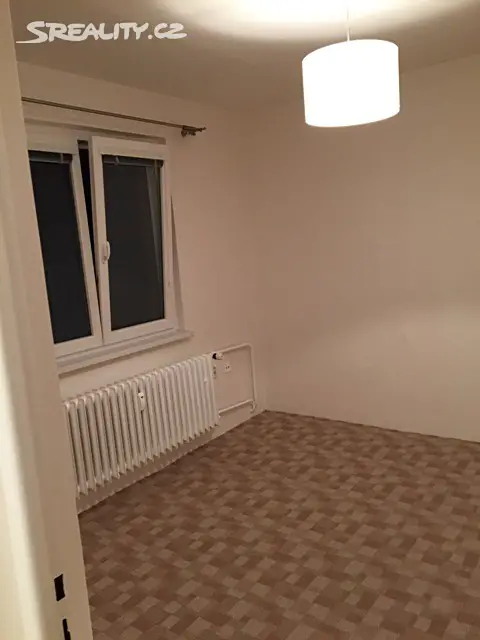 Pronájem bytu 1+kk 24 m², Karafiátová, Olomouc - Neředín