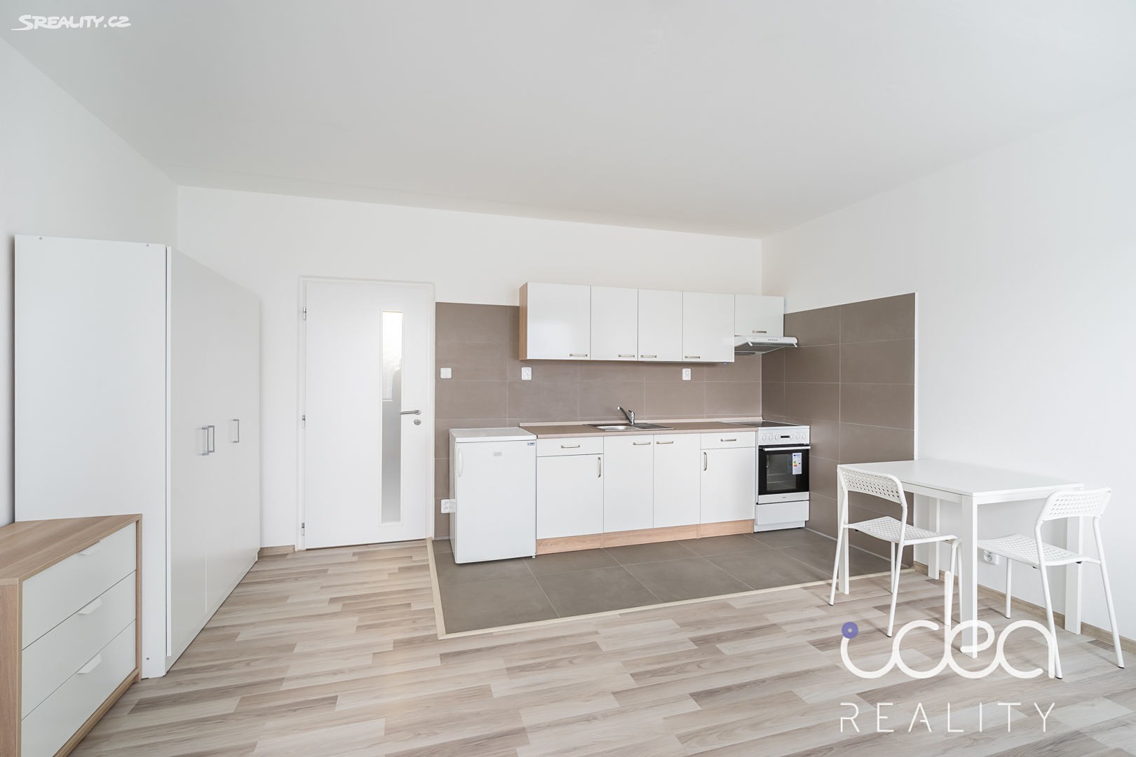 Pronájem bytu 1+kk 31 m², Krašovská, Plzeň - Bolevec