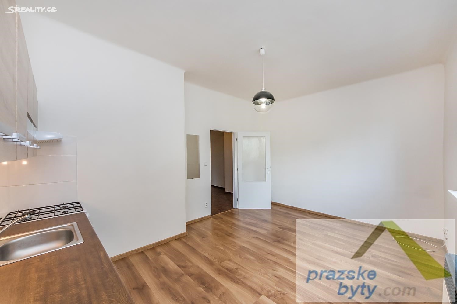 Pronájem bytu 1+kk 27 m², Děkanská vinice I, Praha 4 - Nusle