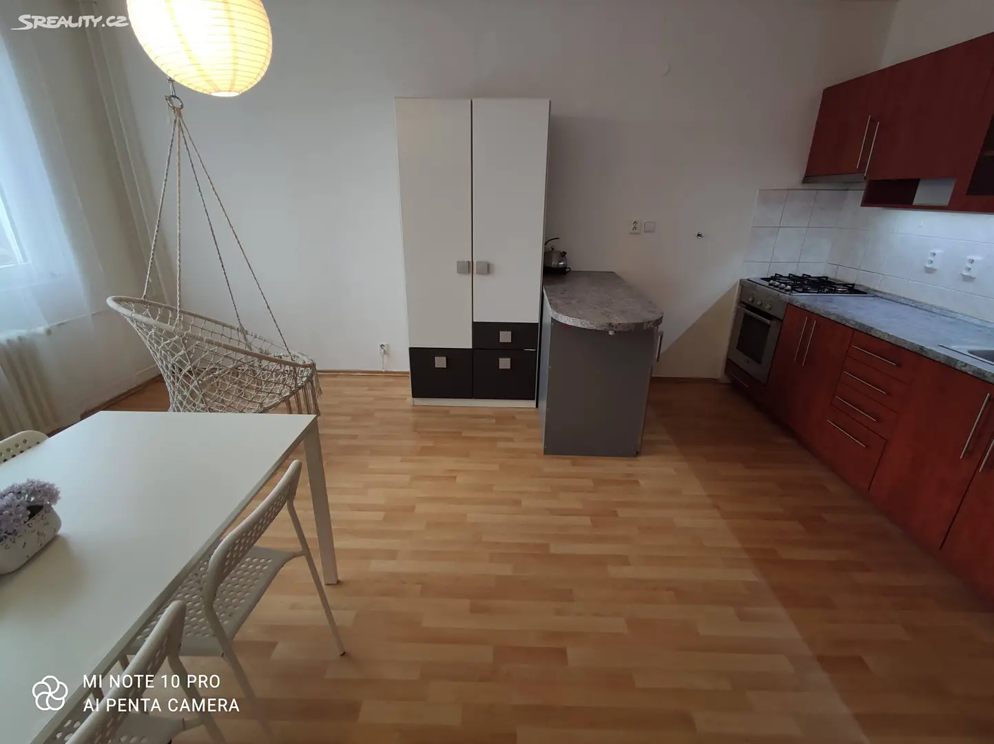 Pronájem bytu 2+1 47 m², třída Edvarda Beneše, Hradec Králové - Nový Hradec Králové