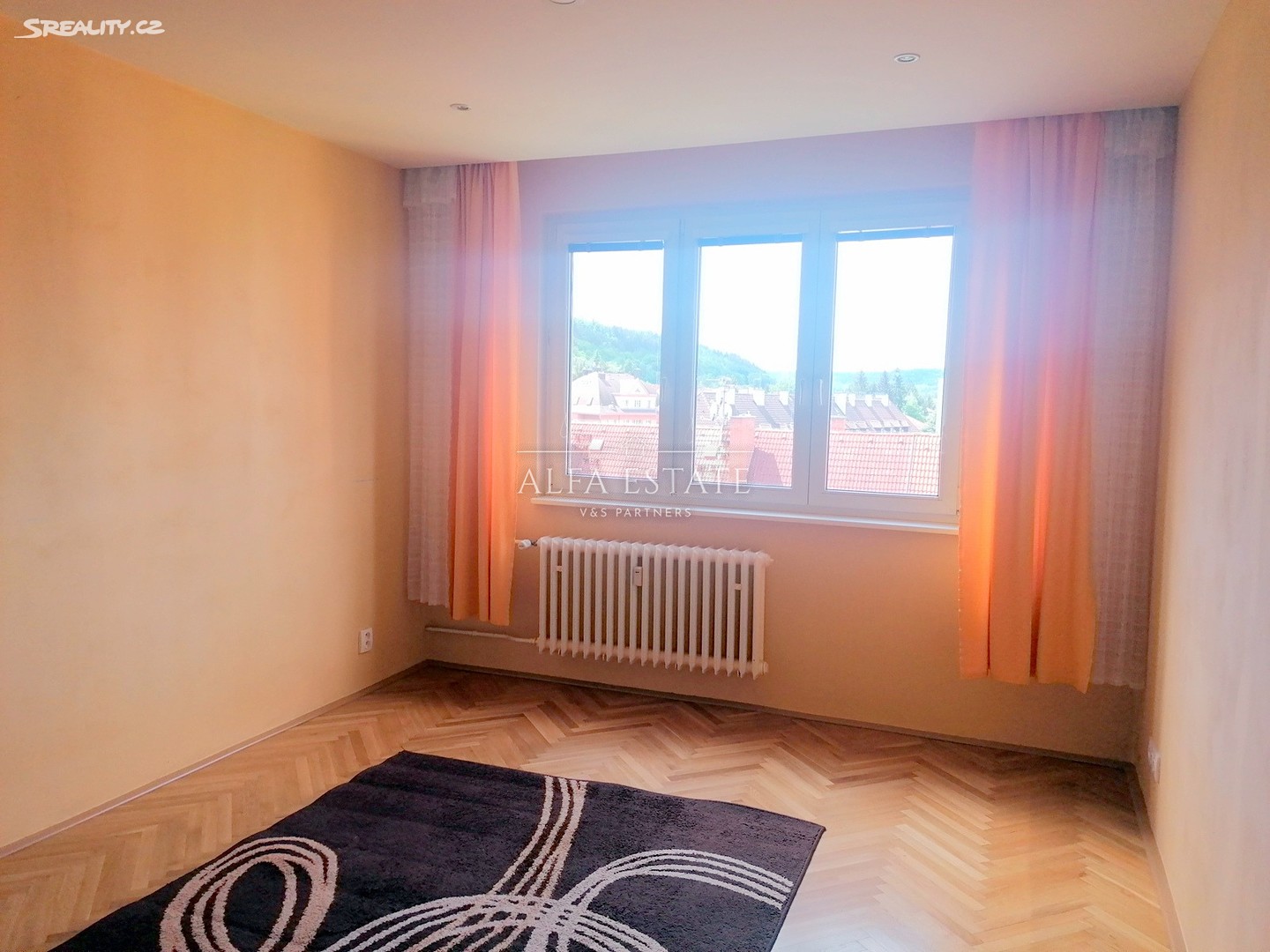 Pronájem bytu 2+1 59 m², Charkovská, Karlovy Vary