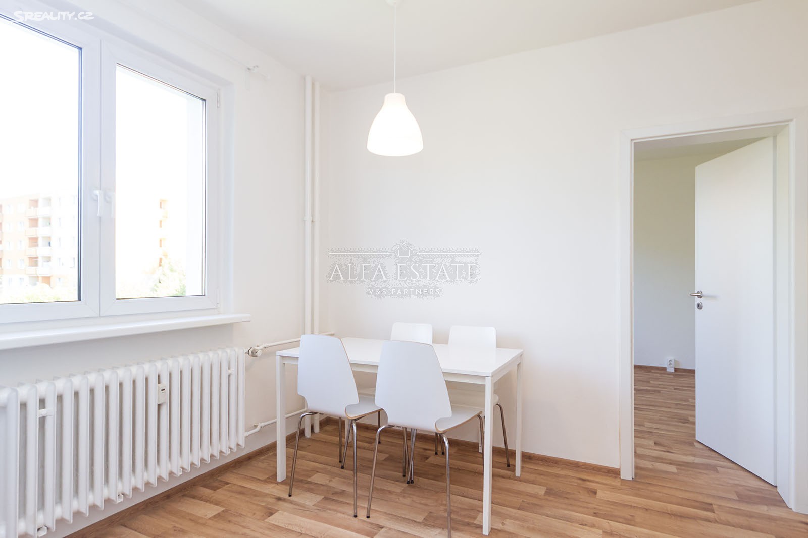 Pronájem bytu 2+1 52 m², Krymská, Karlovy Vary