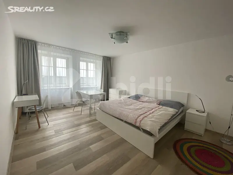 Pronájem bytu 2+1 55 m², 8. května, Olomouc