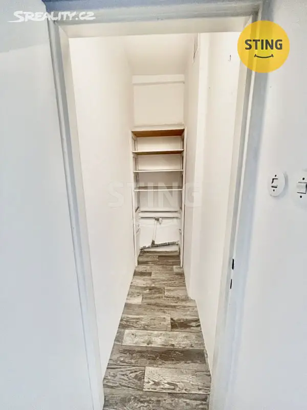 Pronájem bytu 2+1 57 m², Dvorní, Ostrava - Poruba