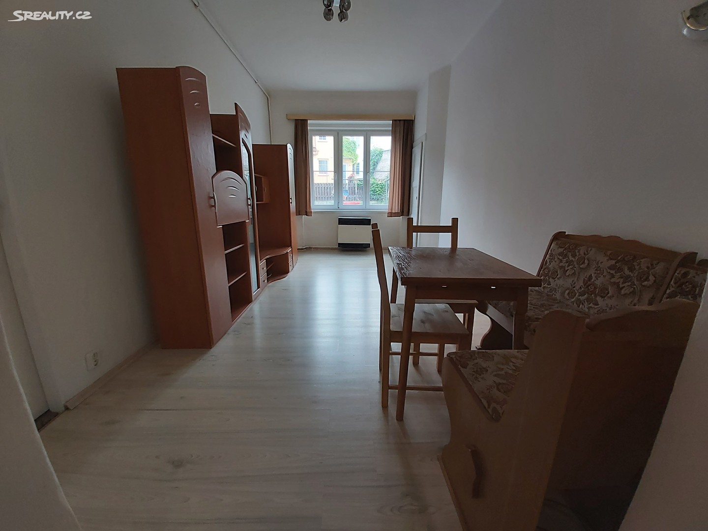 Pronájem bytu 2+1 51 m², Šlikova, Praha 6 - Břevnov