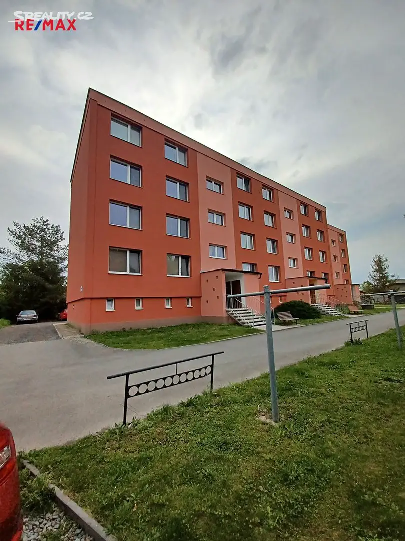 Pronájem bytu 2+1 61 m², Nádražní, Štěpánov