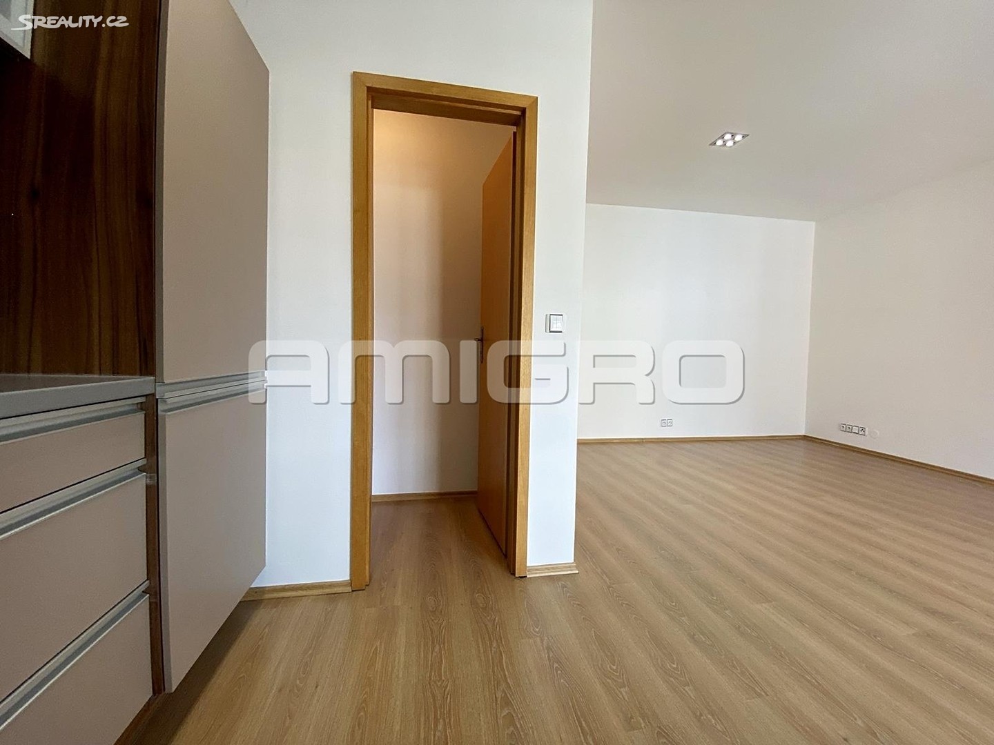 Pronájem bytu 2+kk 64 m², Nálepkova, Brno - Jundrov