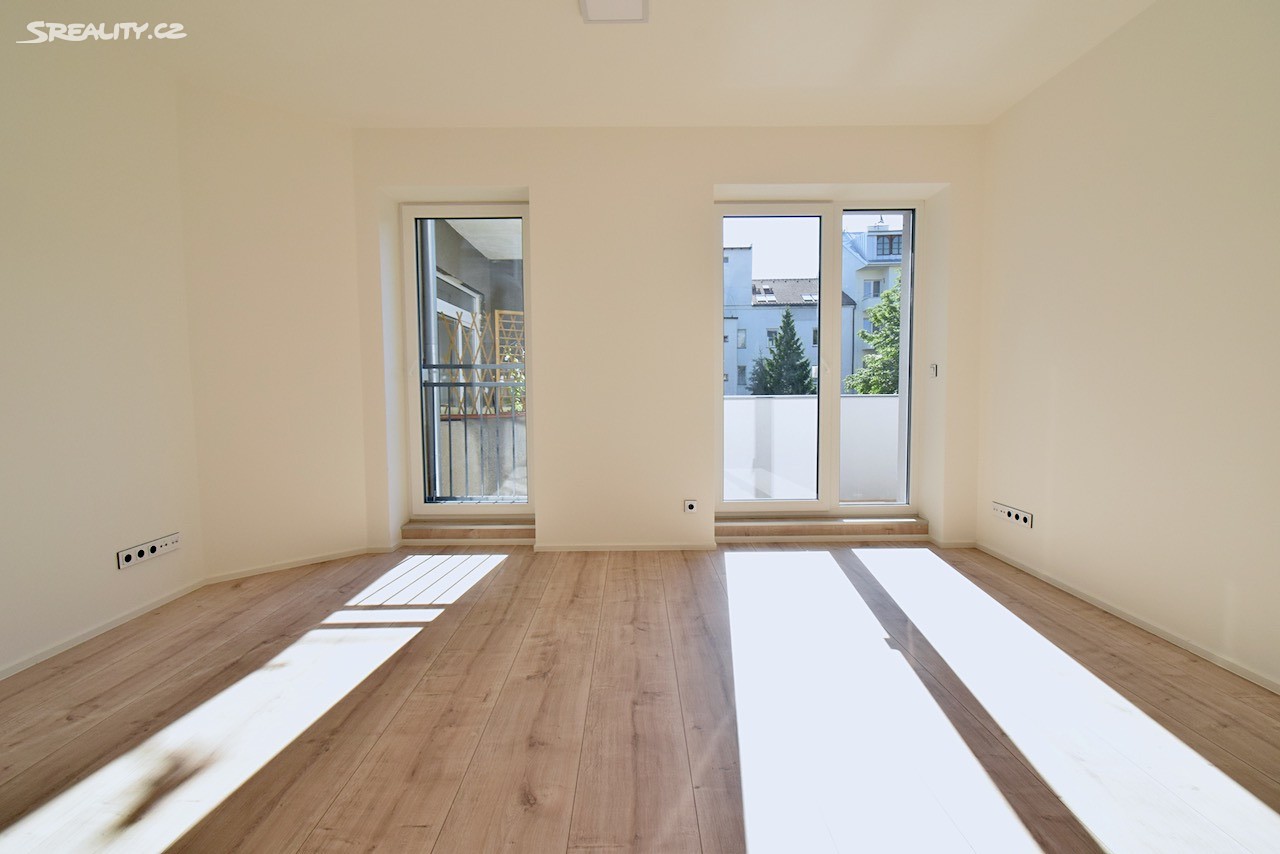 Pronájem bytu 2+kk 62 m², Přadlácká, Brno - Zábrdovice