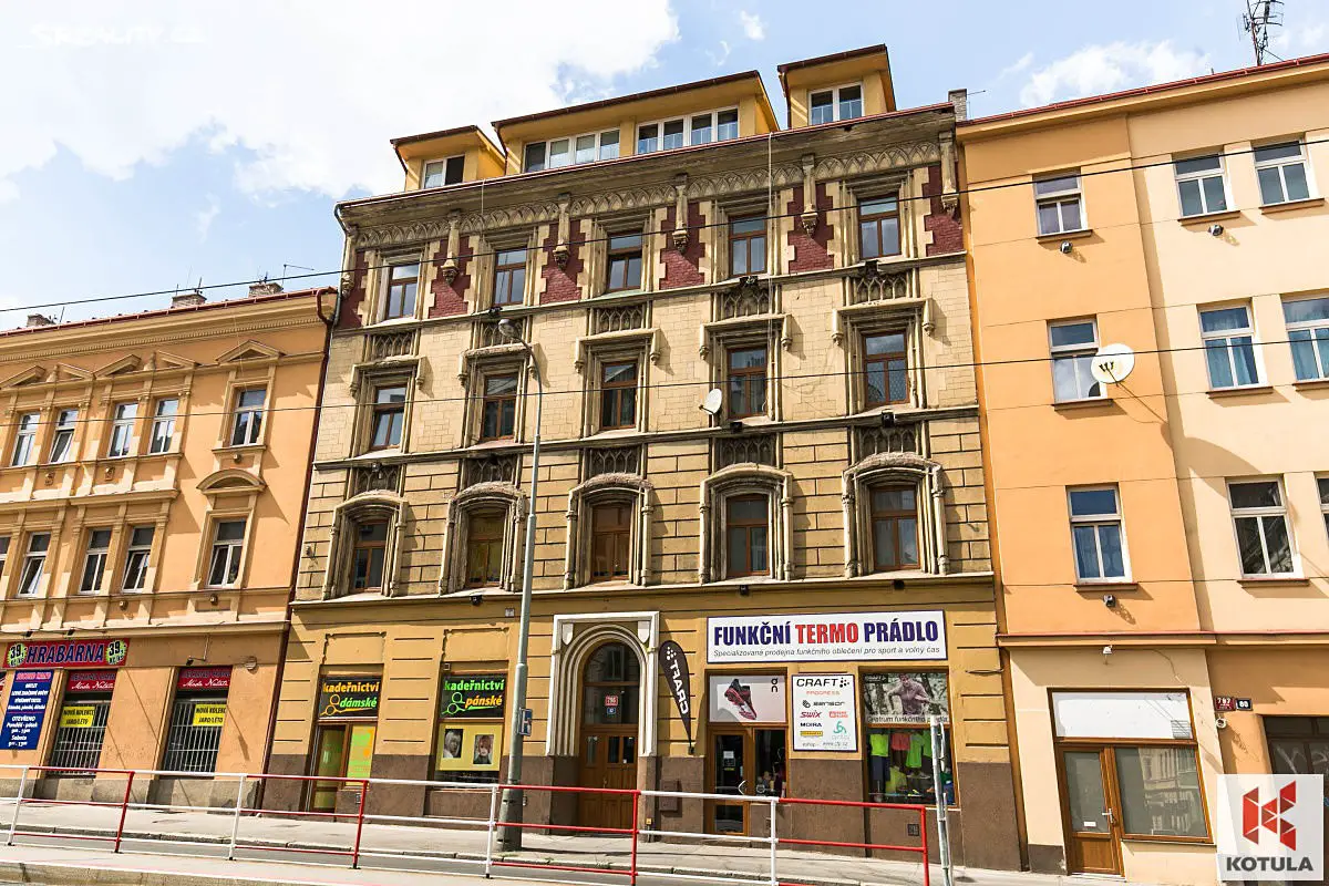 Pronájem bytu 2+kk 43 m², Plzeňská, Praha 5 - Košíře