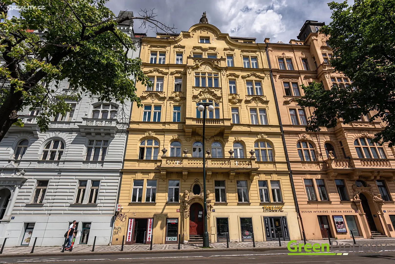 Pronájem bytu 2+kk 56 m², Masarykovo nábřeží, Praha 1 - Nové Město