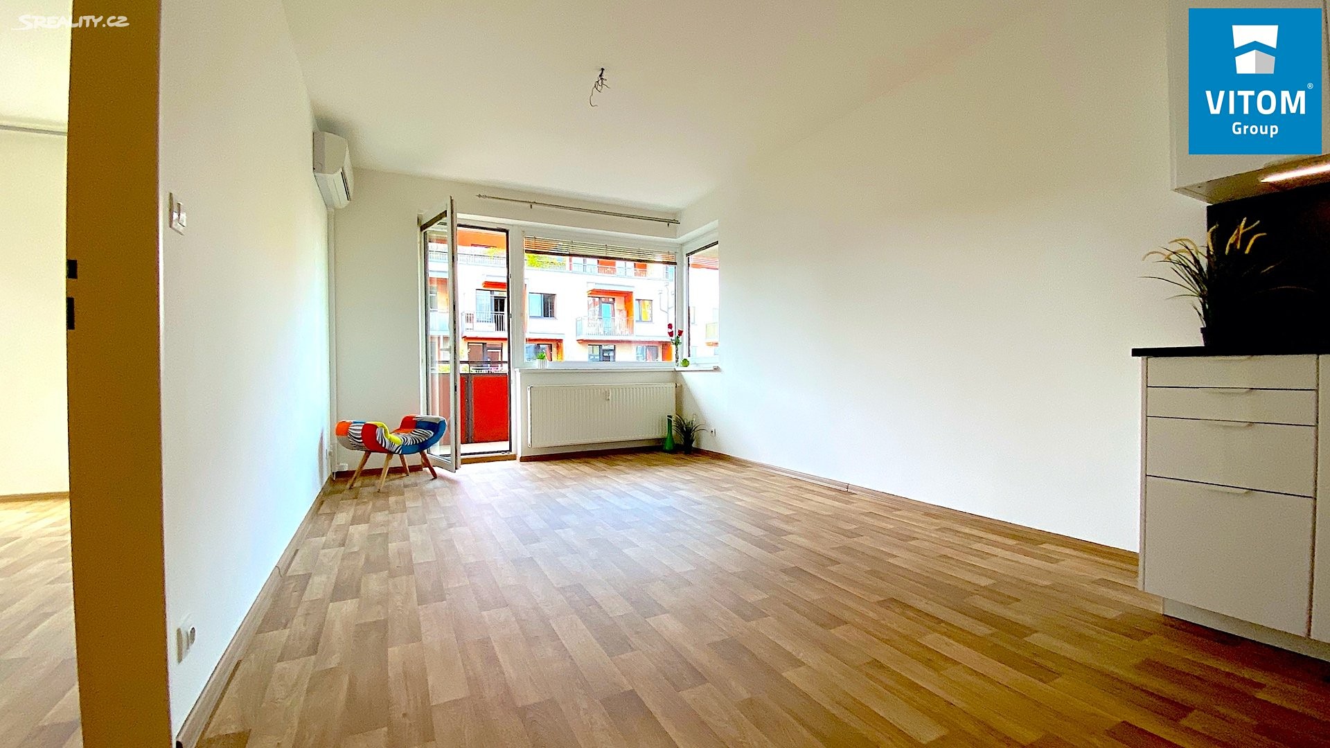 Pronájem bytu 2+kk 69 m², Pod Harfou, Praha 9 - Vysočany