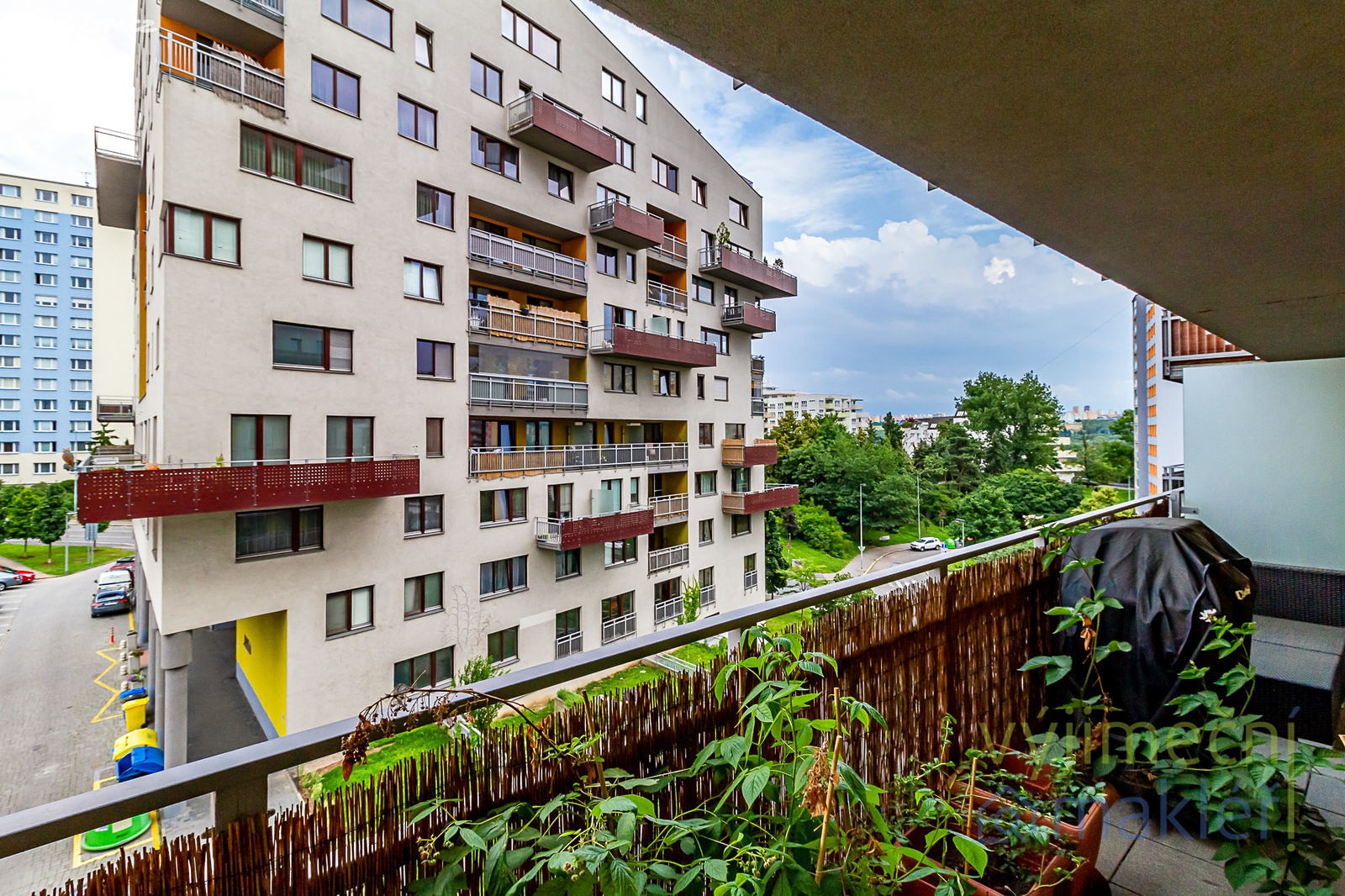 Pronájem bytu 2+kk 70 m², Na Slatince, Praha 10 - Záběhlice