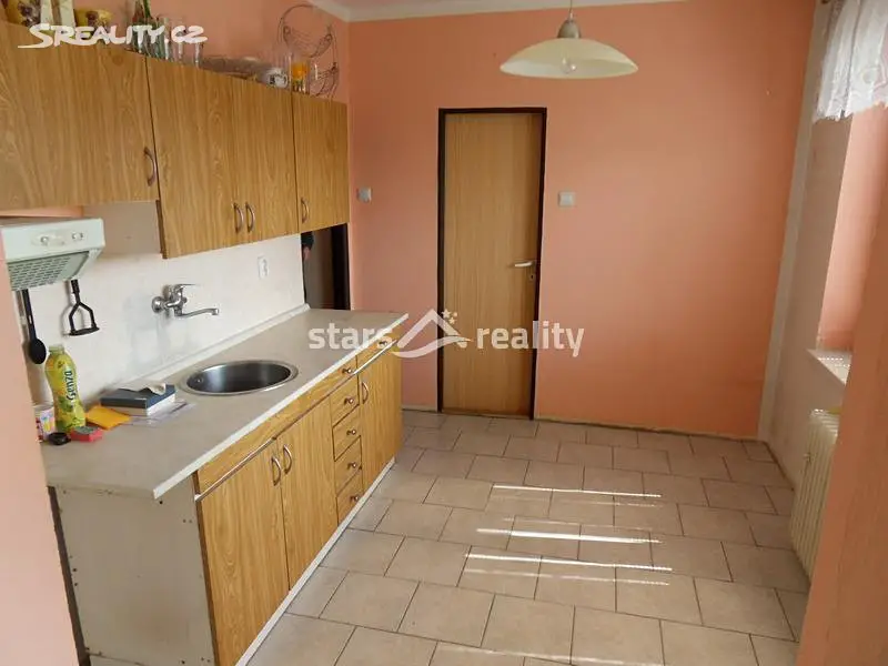 Pronájem bytu 3+1 75 m², Černuc - Bratkovice, okres Kladno