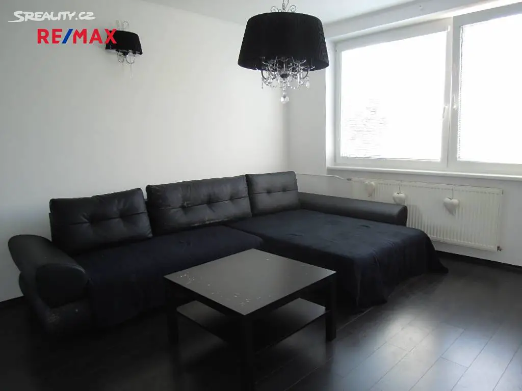 Pronájem bytu 3+1 65 m², Nádražní, Kyjov