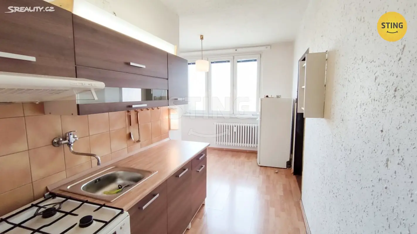 Pronájem bytu 3+1 68 m², Řezáčova, Olomouc - Lazce