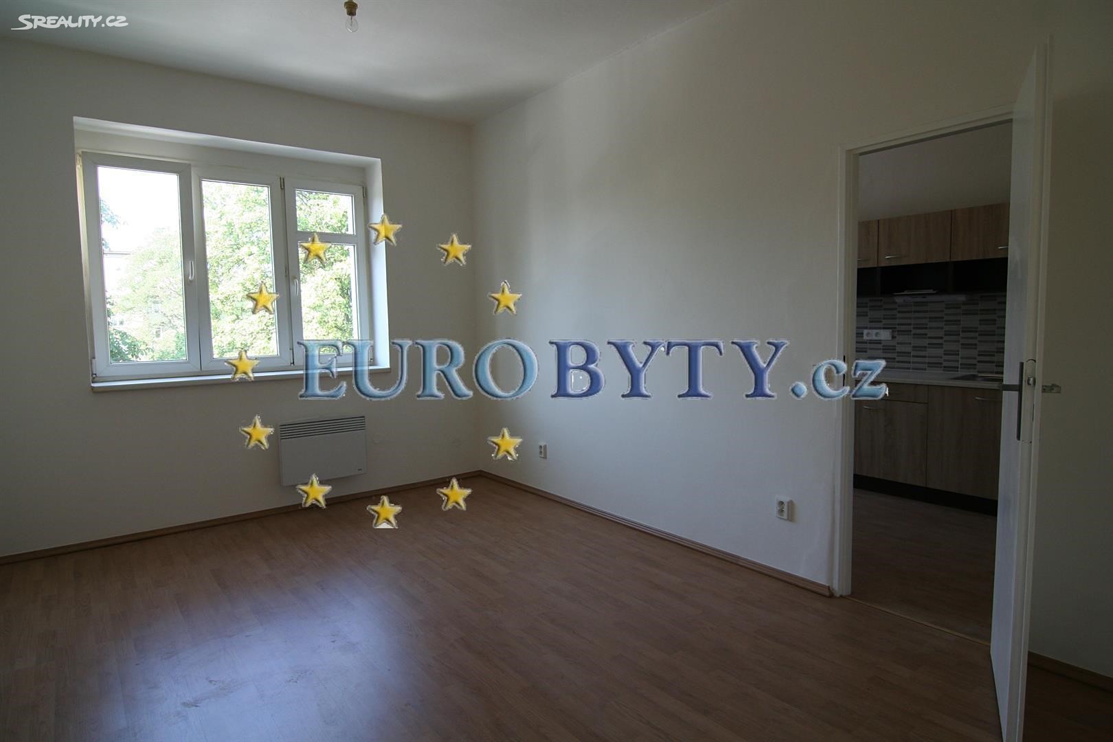 Pronájem bytu 3+1 65 m², Roztylské náměstí, Praha 4 - Záběhlice