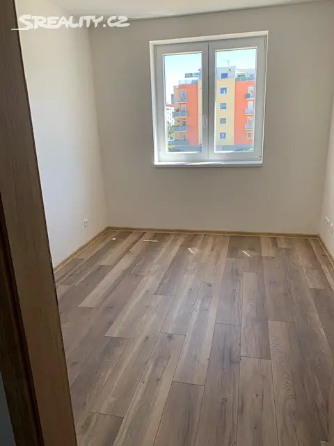 Pronájem bytu 3+kk 74 m², Žitavská, Jihlava - Horní Kosov