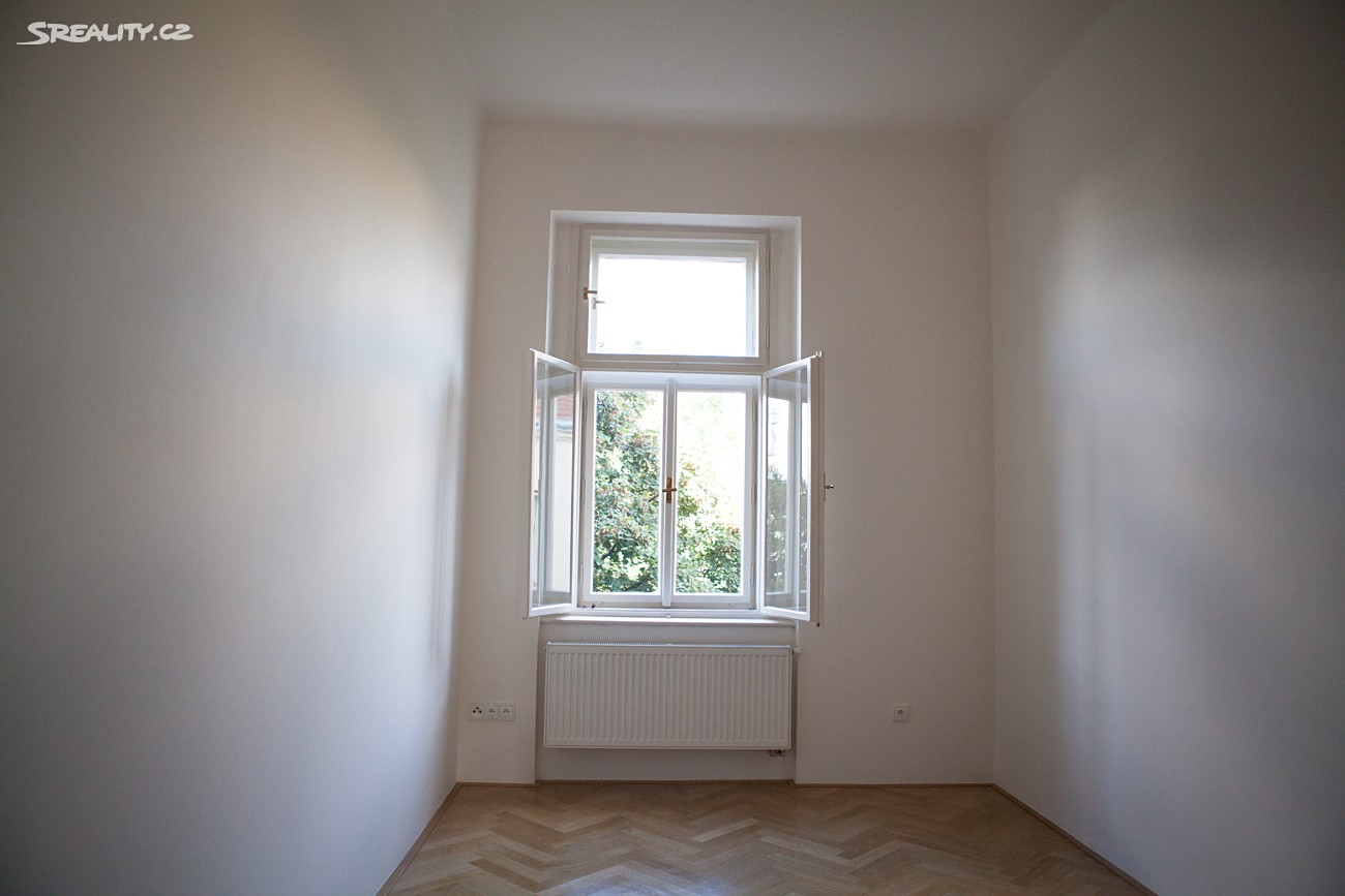 Pronájem bytu 3+kk 80 m², náměstí Bratří Synků, Praha - Nusle
