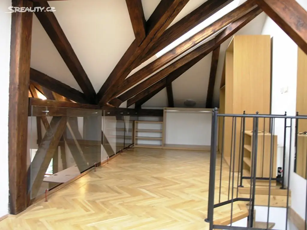 Pronájem bytu 5+kk 306 m² (Mezonet), Ibsenova, Praha 2 - Vinohrady