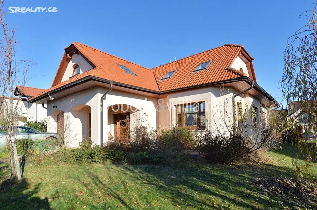 Pronájem  rodinného domu 280 m², pozemek 669 m², Horoměřice, okres Praha-západ