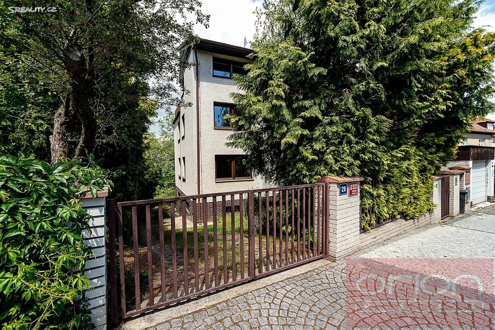 Pronájem  rodinného domu 350 m², pozemek 1 m², Hošťálkova, Praha 6 - Břevnov