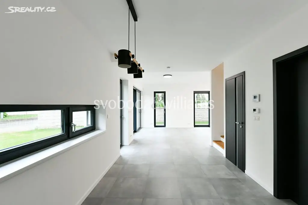Pronájem  rodinného domu 201 m², pozemek 302 m², Na Hutmance, Praha 5 - Jinonice