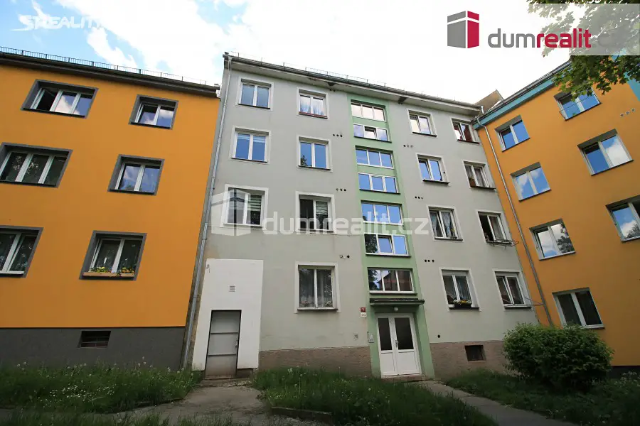 Prodej bytu 1+1 36 m², Skřivánčí, Aš