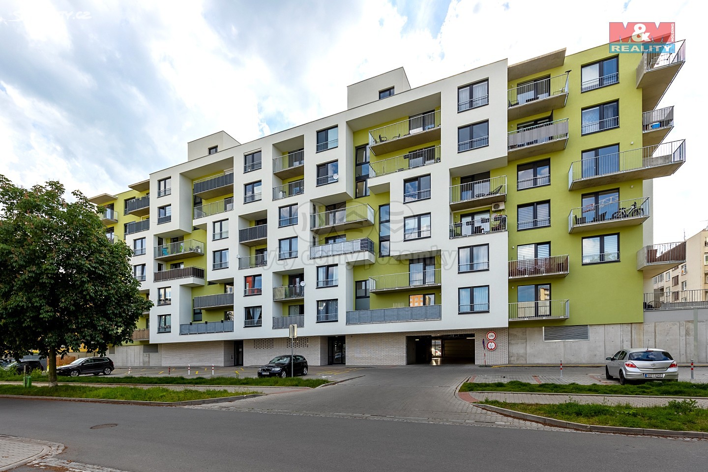 Prodej bytu 2+1 71 m², Boženy Vikové-Kunětické, Pardubice - Zelené Předměstí