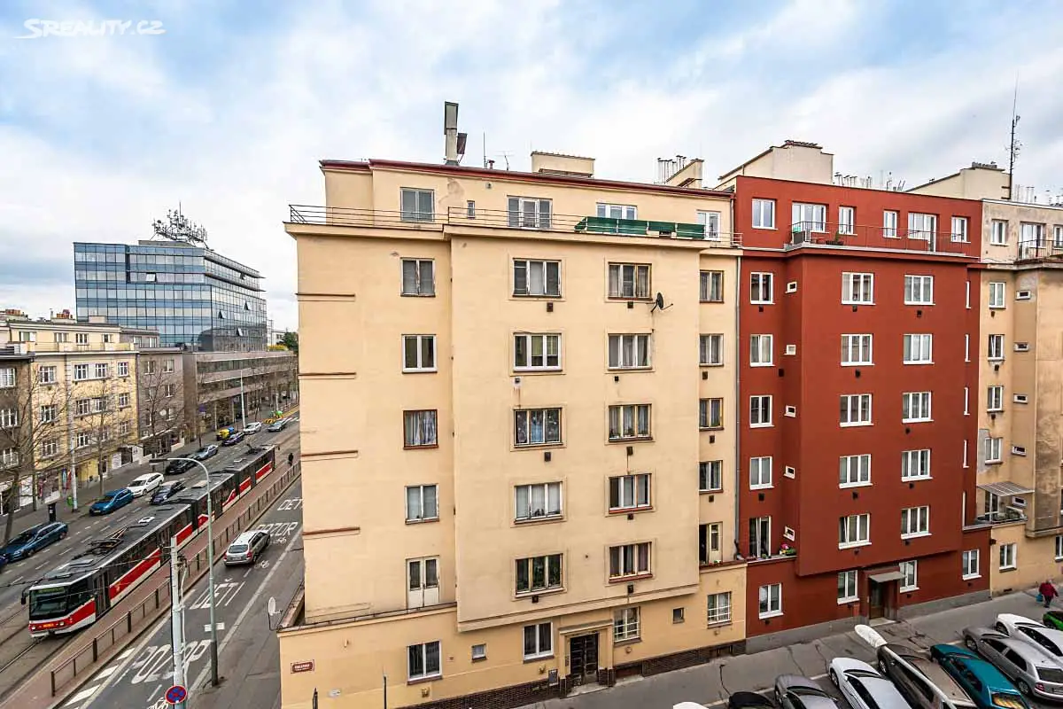 Prodej bytu 2+1 55 m², Koněvova, Praha 3 - Žižkov