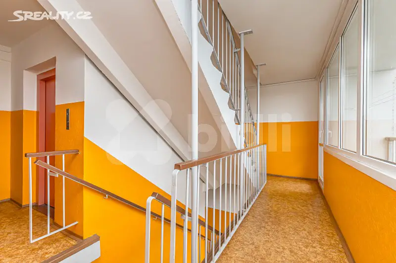 Prodej bytu 2+kk 47 m², Chabařovická, Praha 8 - Kobylisy