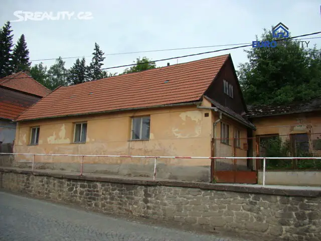 Prodej  rodinného domu 128 m², pozemek 232 m², Manětín, okres Plzeň-sever
