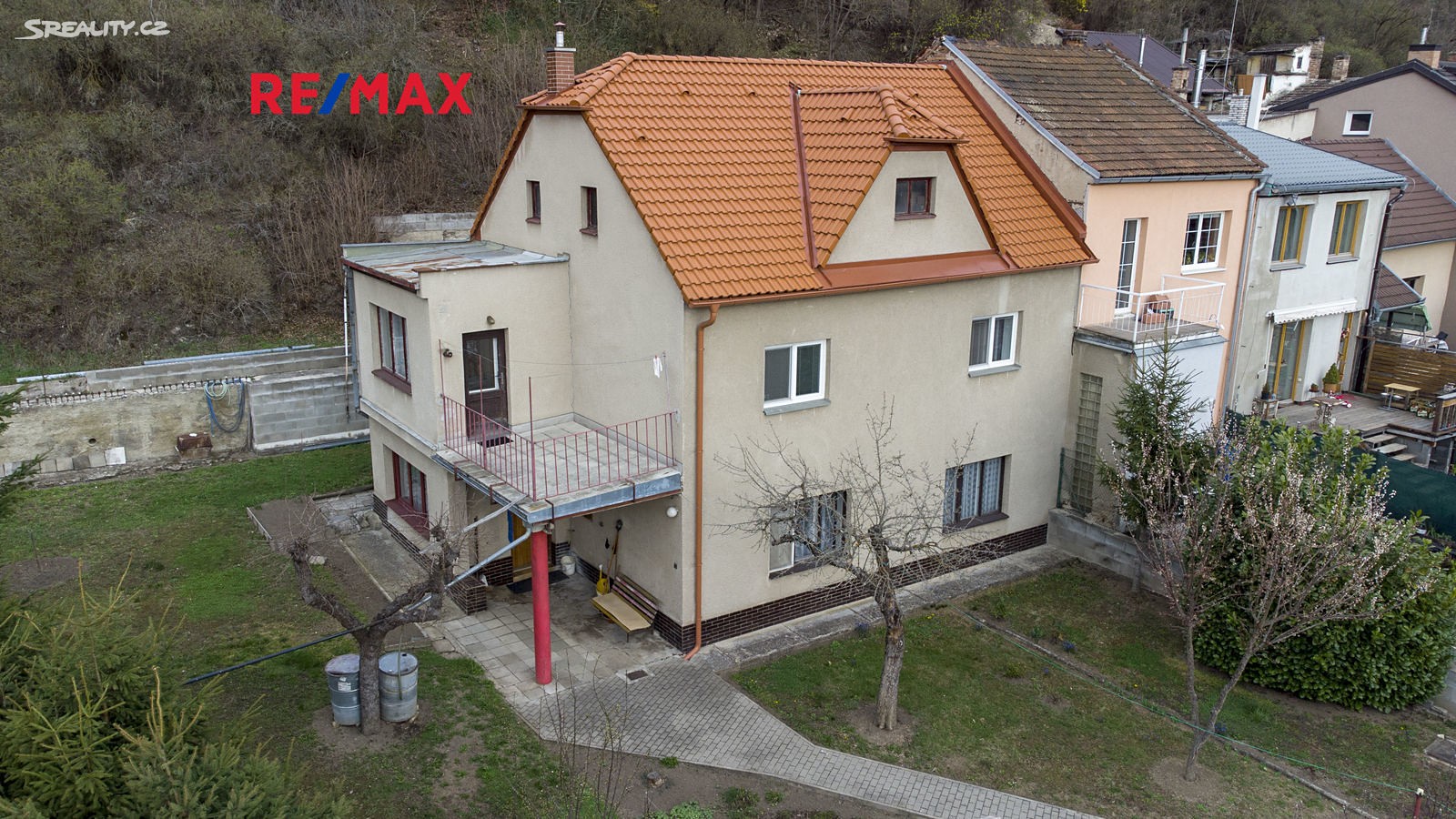 Prodej  vícegeneračního domu 240 m², pozemek 833 m², Zlatníky, Brno - Obřany